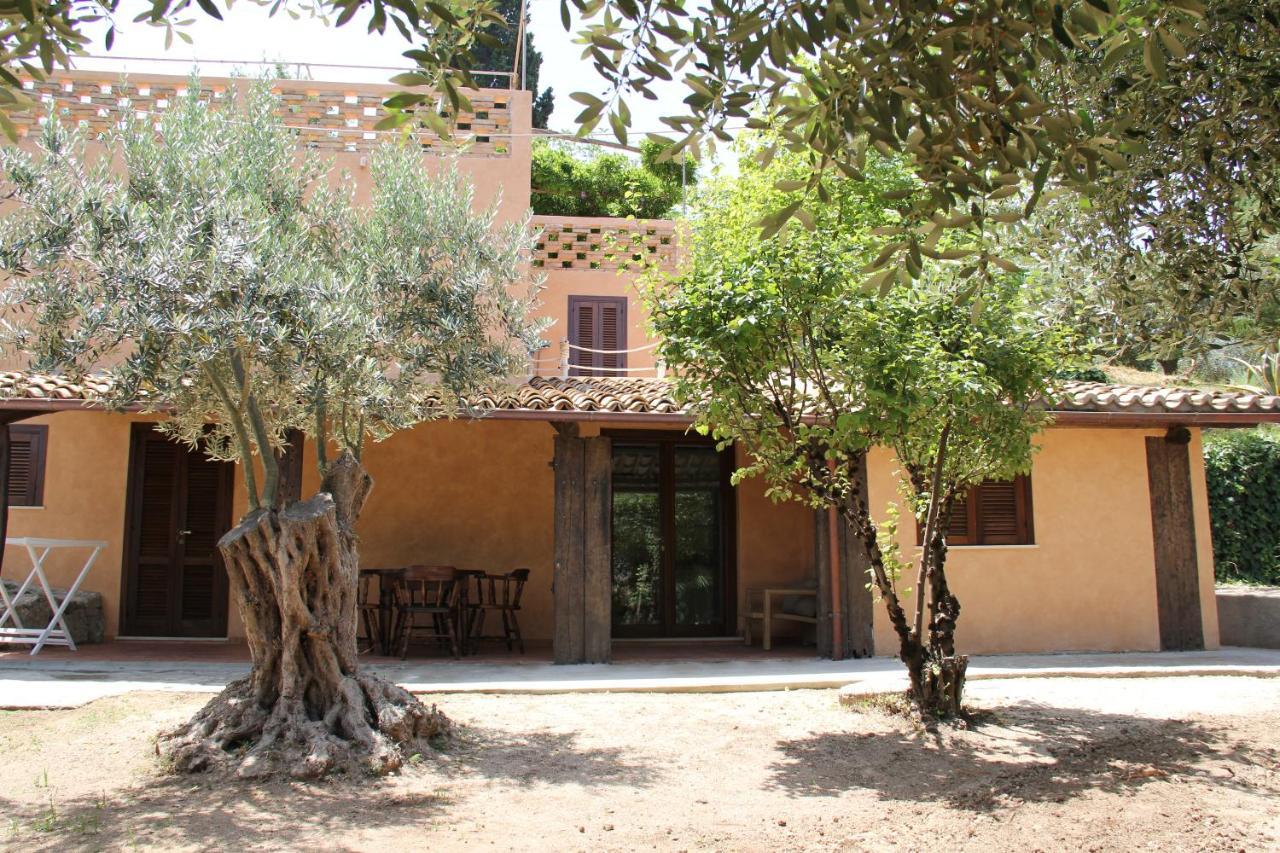 Tenuta Conte Ruggero Santa Domenica  Exteriér fotografie